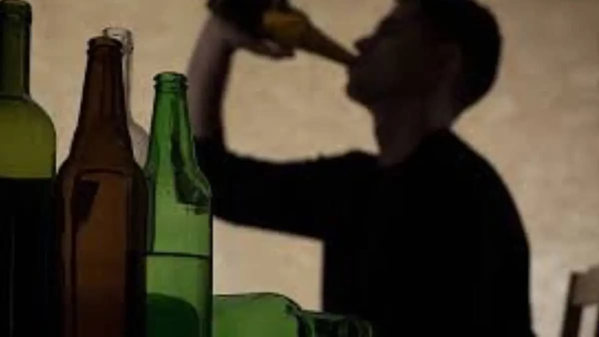 Intelligents are more likely to be drunk