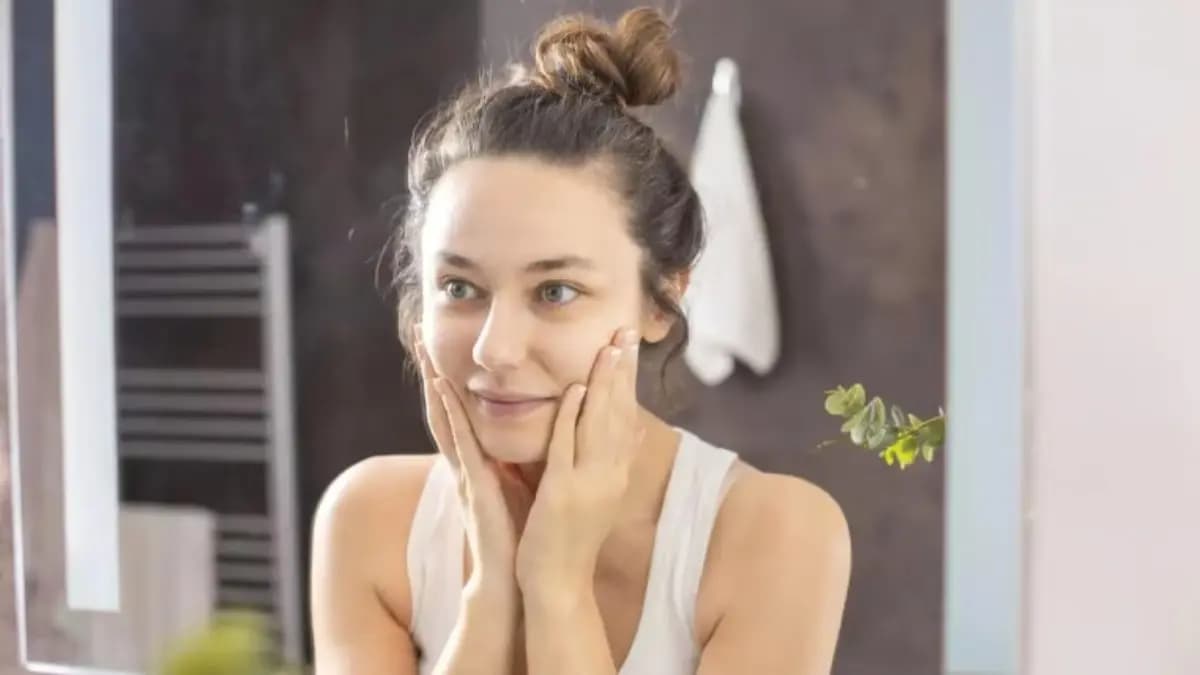 this home made drink helps to reduce wrinkles and bring glow on skin within 7 days lif