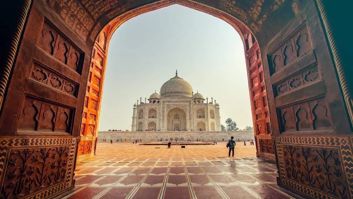Mughal monuments generated over 500 cr revenue