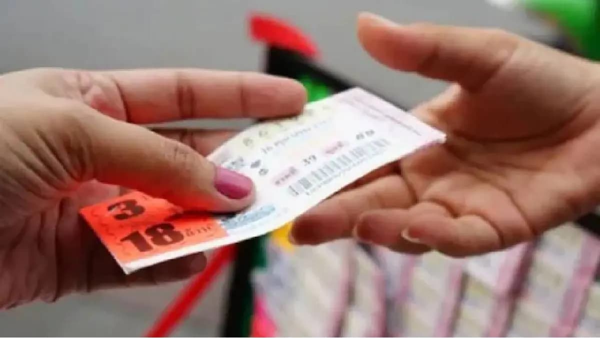 EAdhar Authentication In Tatkal Ticket