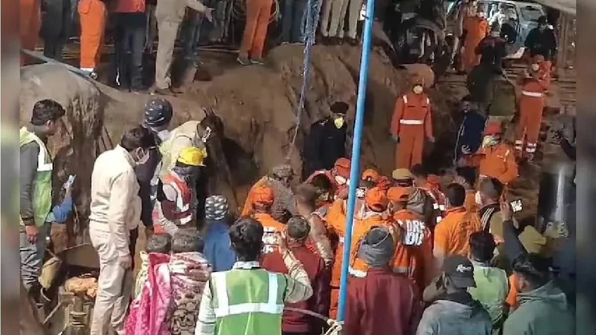 Girl, 3, Rescued 10 Days After Falling Into 700-Foot Borewell In Rajasthan gnr