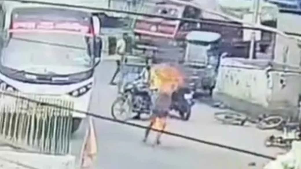 Revenge led two youths to set fire on a trader