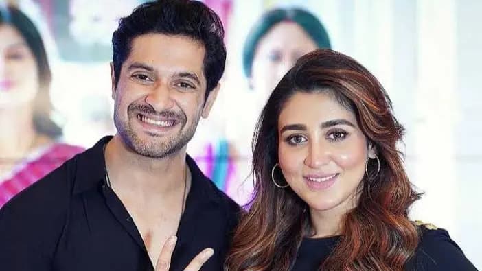 Vikram Chatterjee and Oindrila Sen pairing up for a bengali reality show called dosh dine dosh lakh