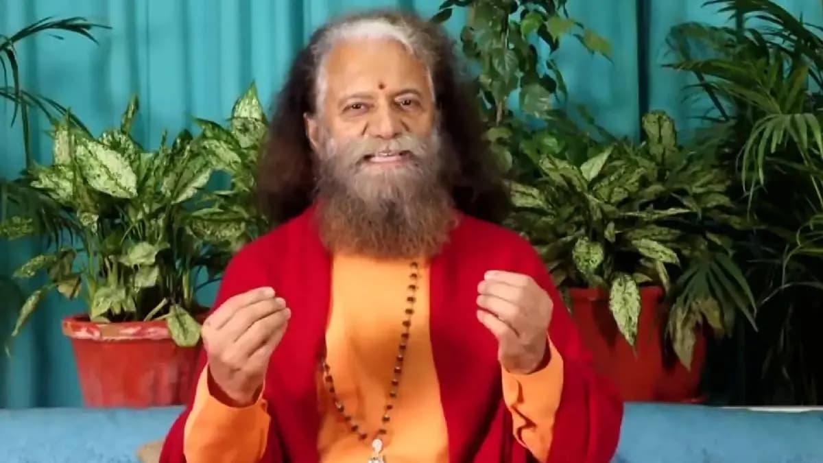 Wear jeans but do not forget about genes said spiritual head Chidanand Saraswati