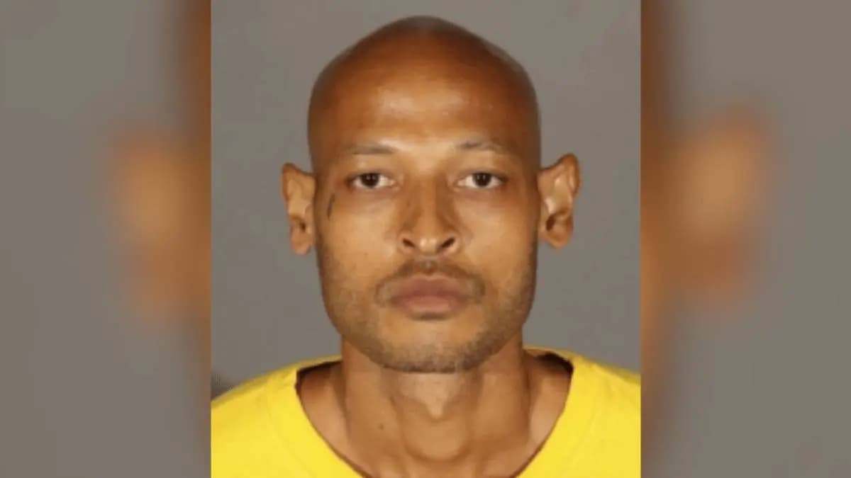 registered molester but sniffer arrested
