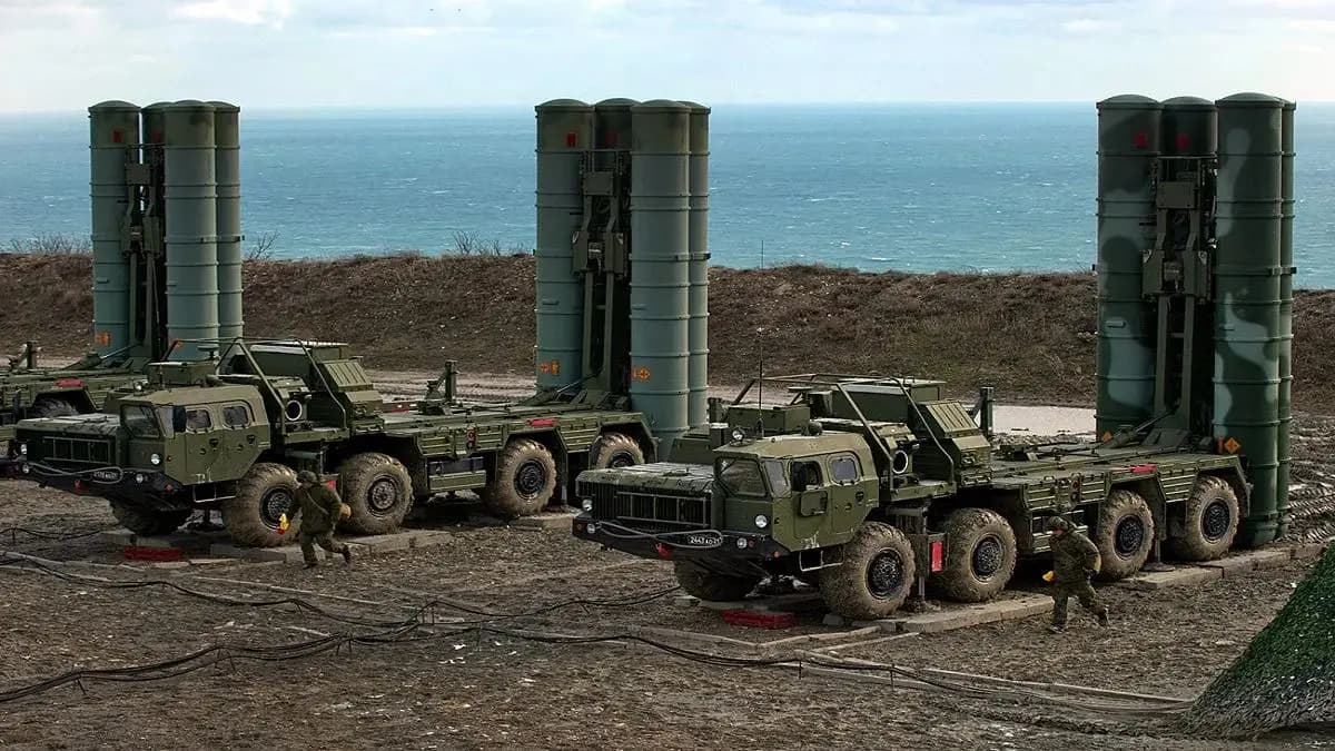 Can Pakistan buy S-400 triumph from Russia by the money received from IMF