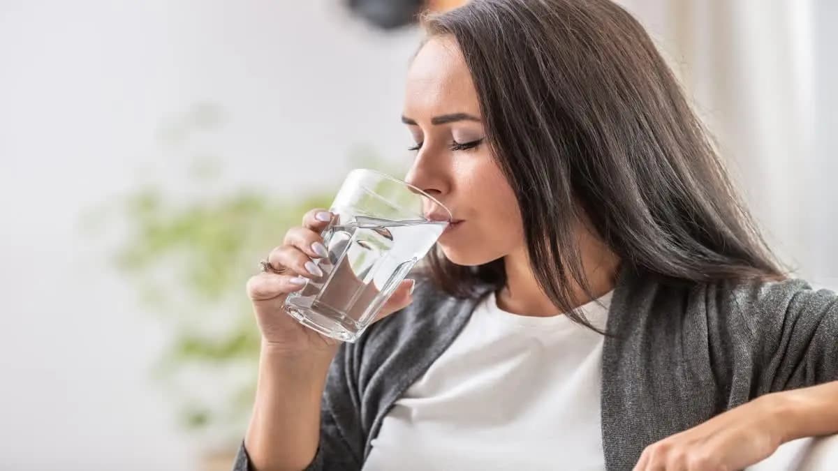 Fennel seed and Raisin water prevent cancer and have many health diseases 