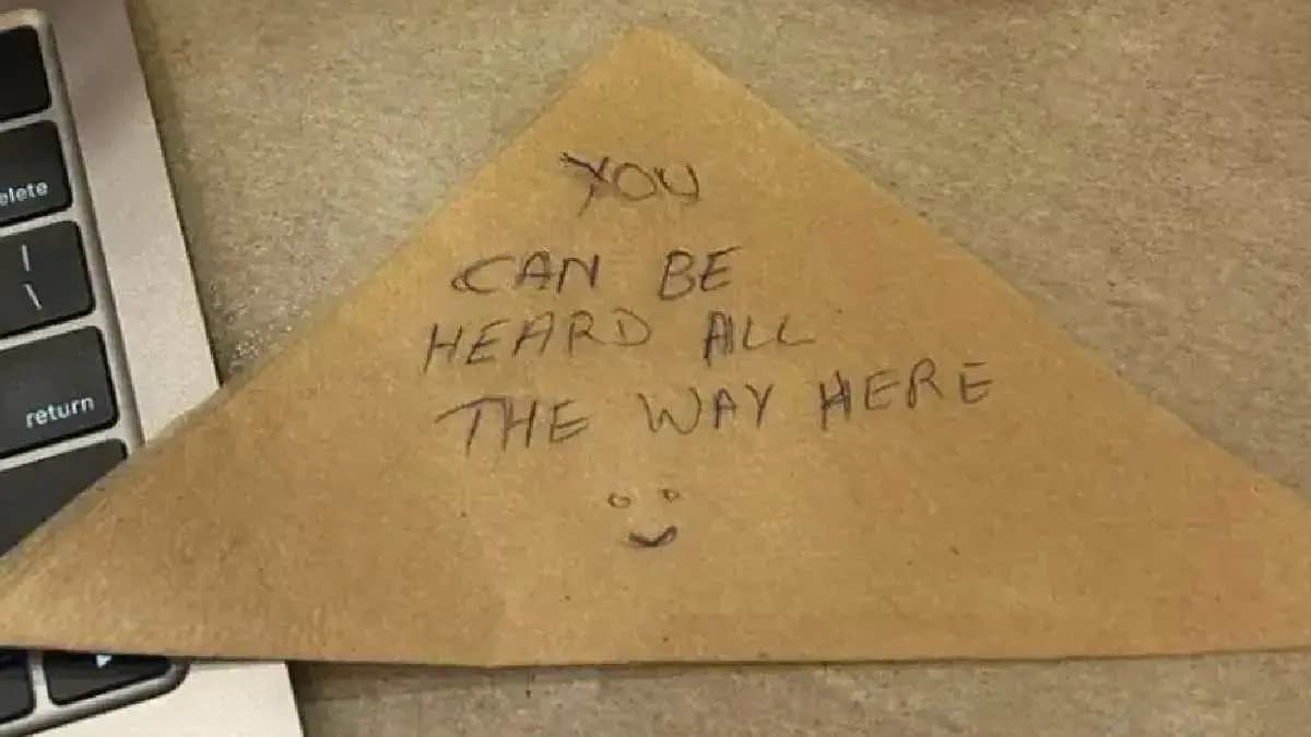 Bengaluru woman Gets unexpected message from Stranger in cafe