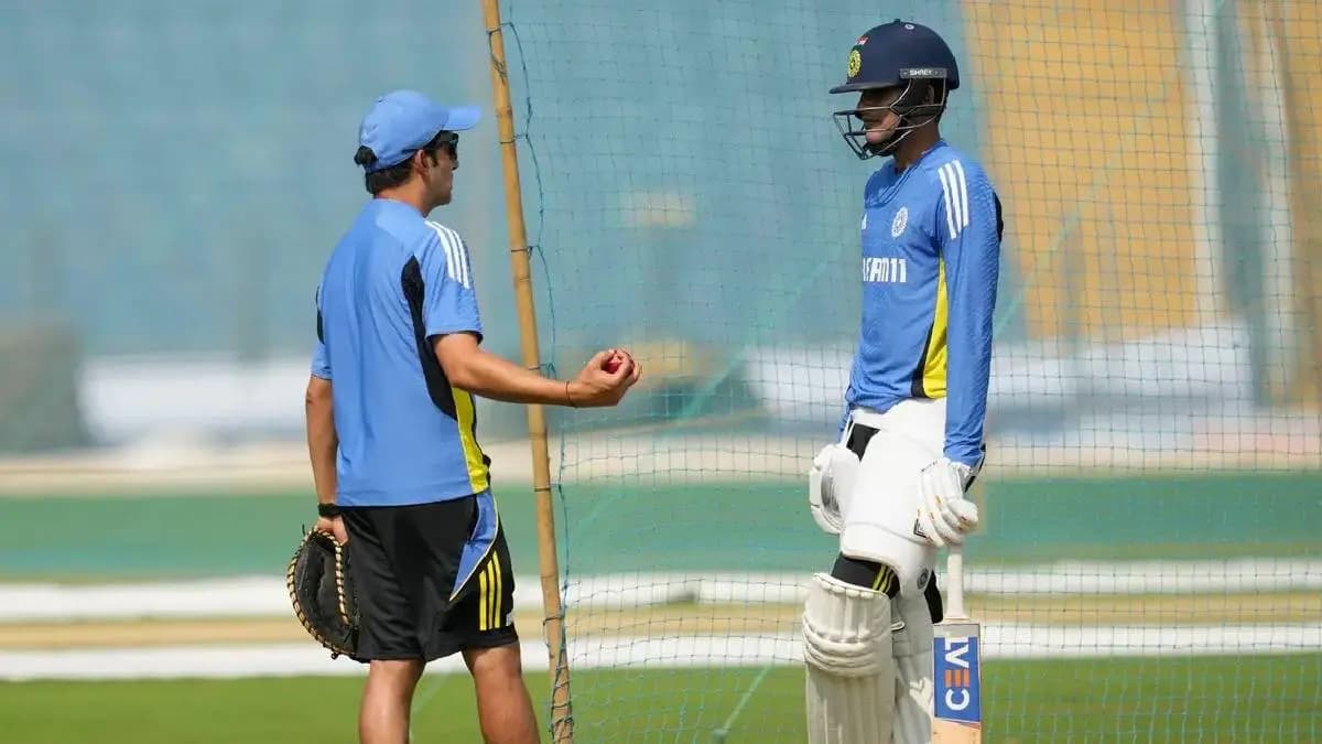 Shubman Gill Spoke To Gautam Gambhir For five hours Also Met BCCI Chief Selector Amid Captaincy Conundrum