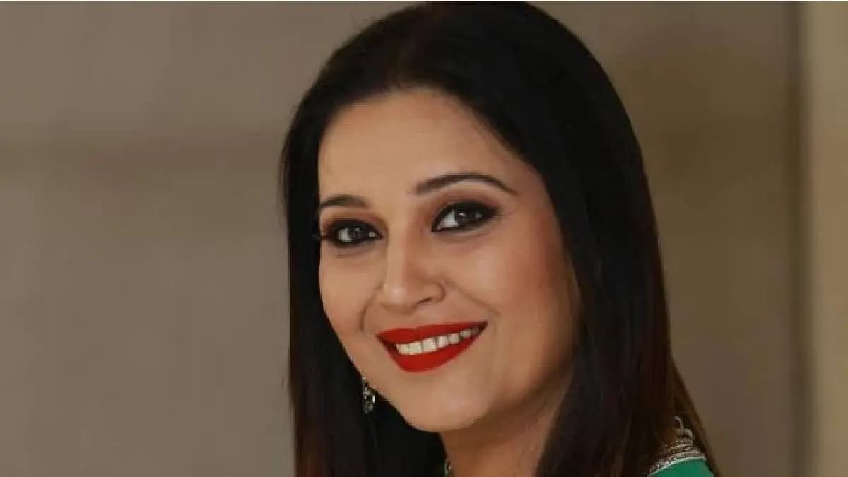 Niki Aneja talked about an uncomfortable experience with Pahlaj Nihalani she had while shooting for Mr Azaad ENT