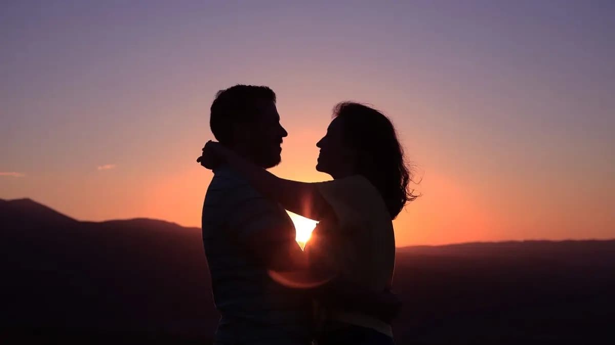 Husbands who listen to wives lead happier and successful lives claimed studies