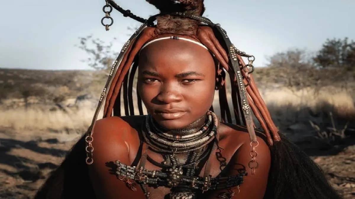 Women of this tribe bath only once in their life yet their bodies remain clean 