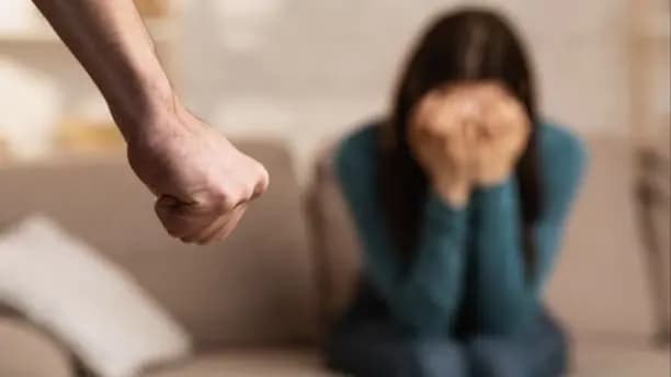 Japanese Company Circulates Obscene Pictures Of Employees Over Poor Sales
