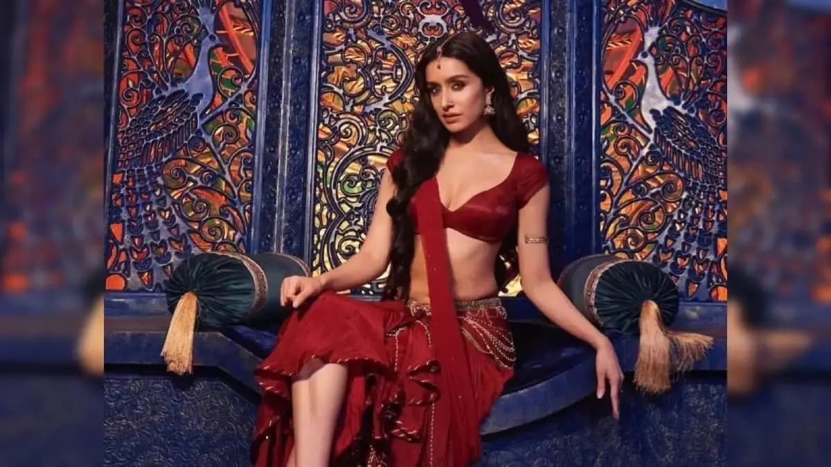 Shraddha Kapoor to headline Laxman Utekar s new historical drama ITA