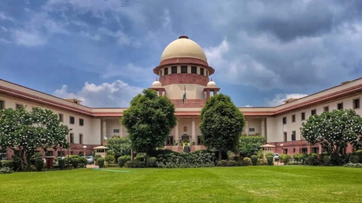 It is not the Election Commissions job to determine citizenship says Supreme Court