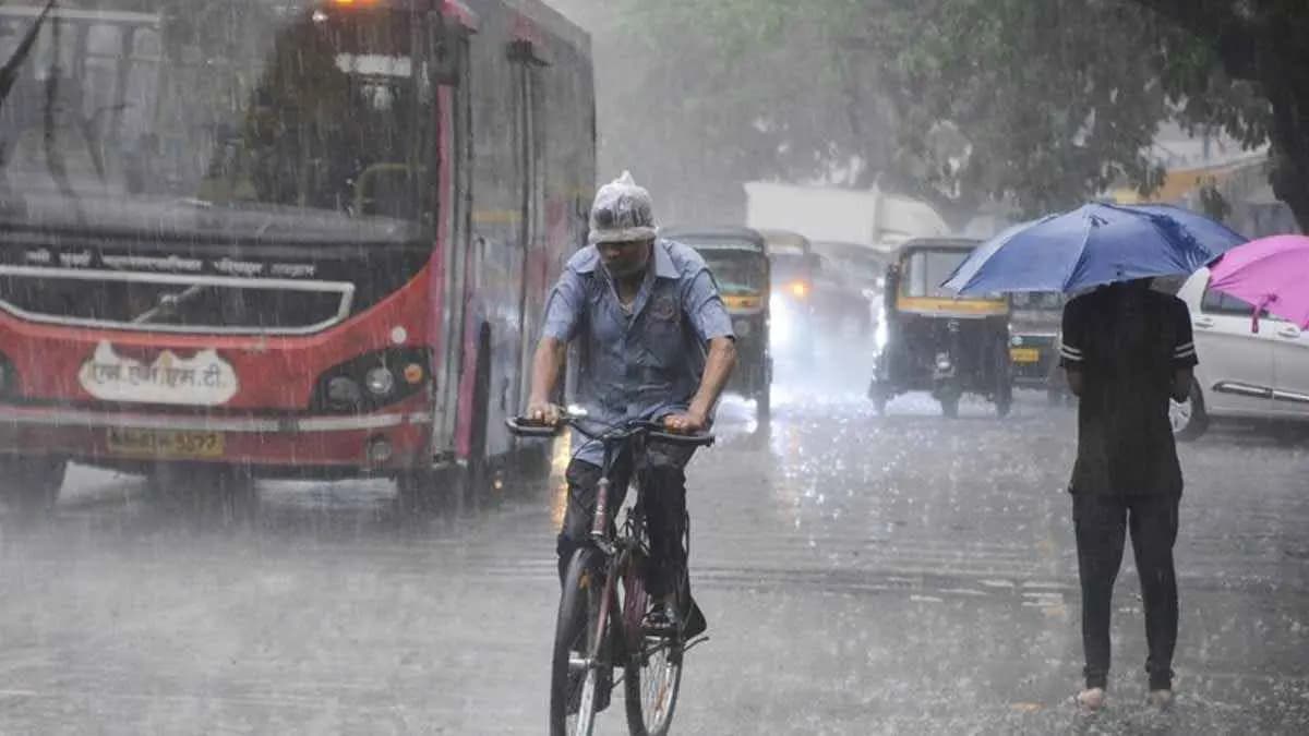 IMD Weather Forecast Rainfall Thunderstorm in 13 Districts in West Bengal