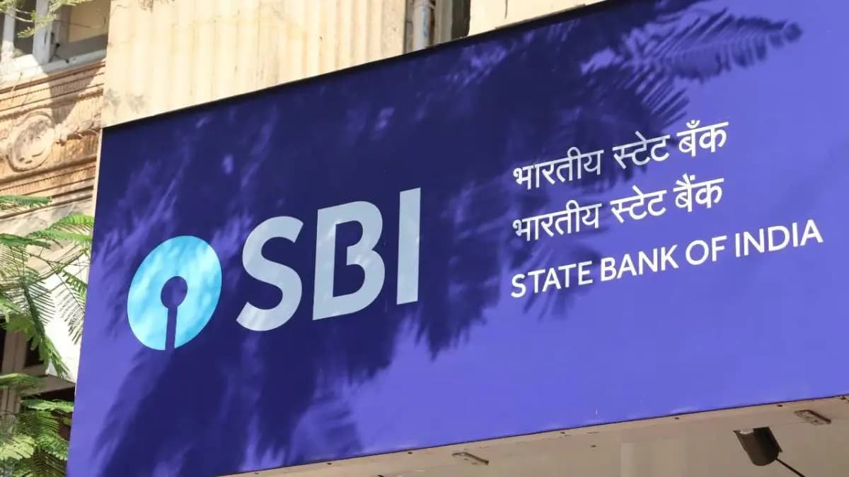 SBI is offering bumper offers on fixed deposits for senior citizens know how much the interest has increased