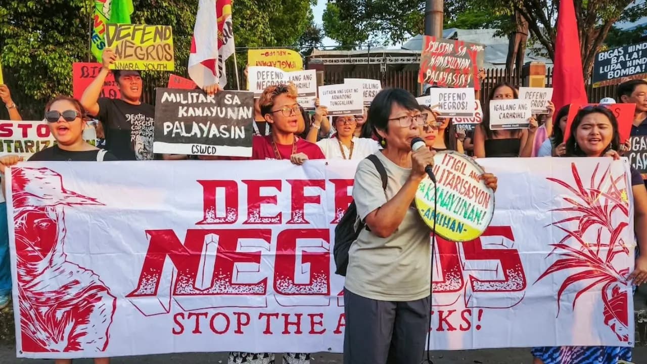 phillipine army kills 19 protestors