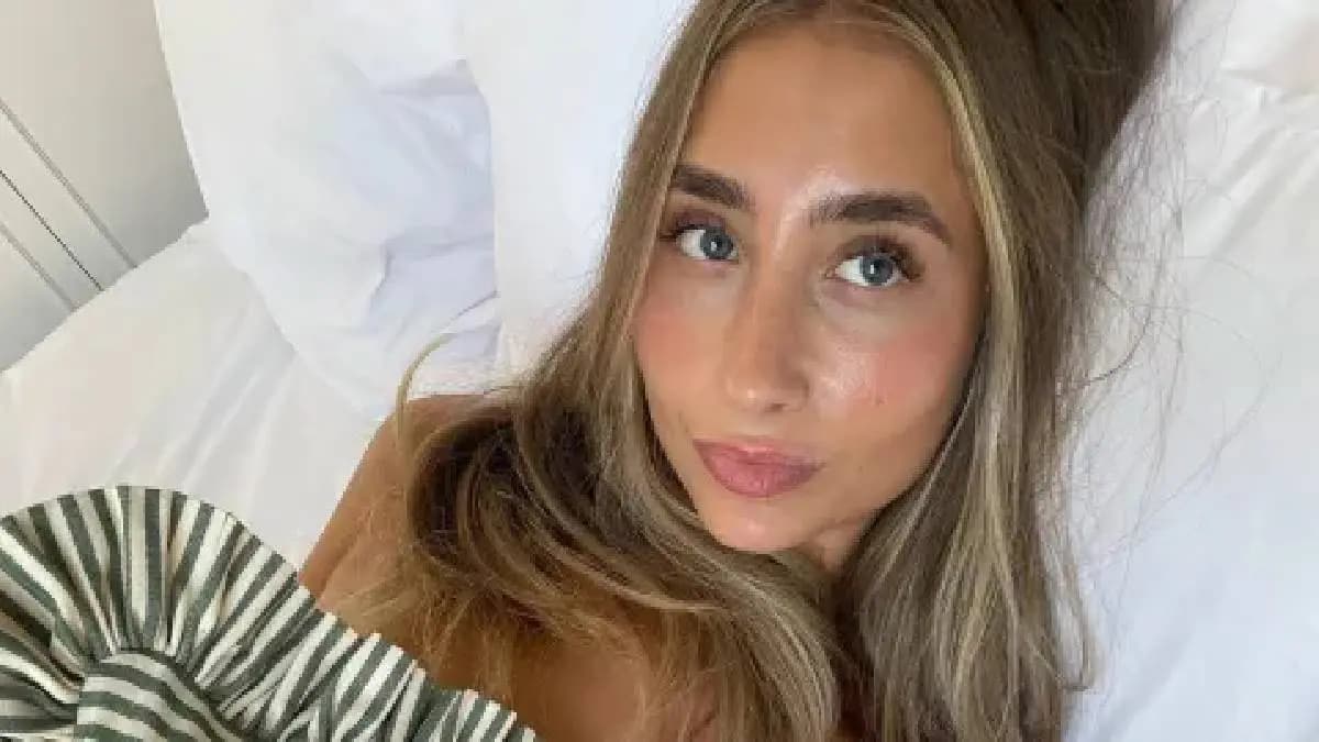 Sex With Thousand Men In 24 Hours British Adult Actress Lily Phillips Training For Record