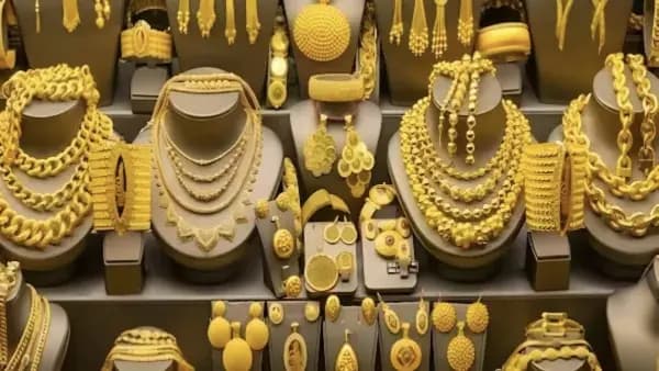 Gold Price Today Check 22 Carat Gold Price in Top cities on 2 january gnr 