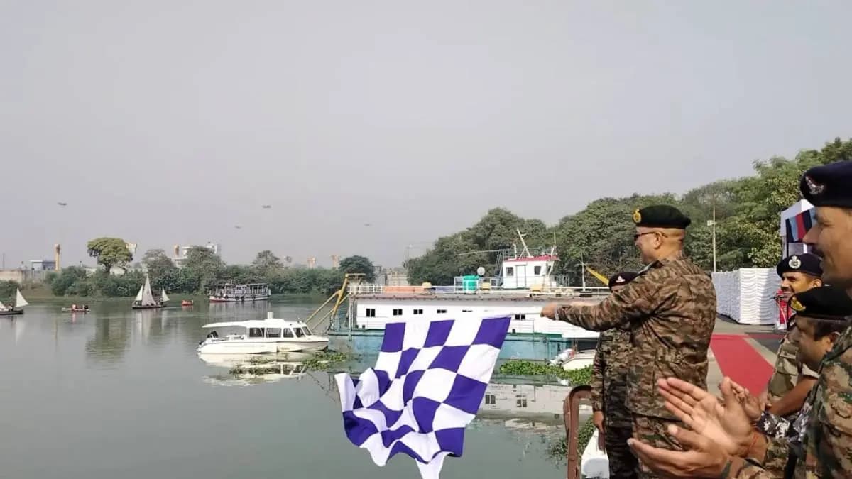 NCC Cadets Promote River and Environmental Awareness on Farakka-to-Kolkata Waterway Journey gnr