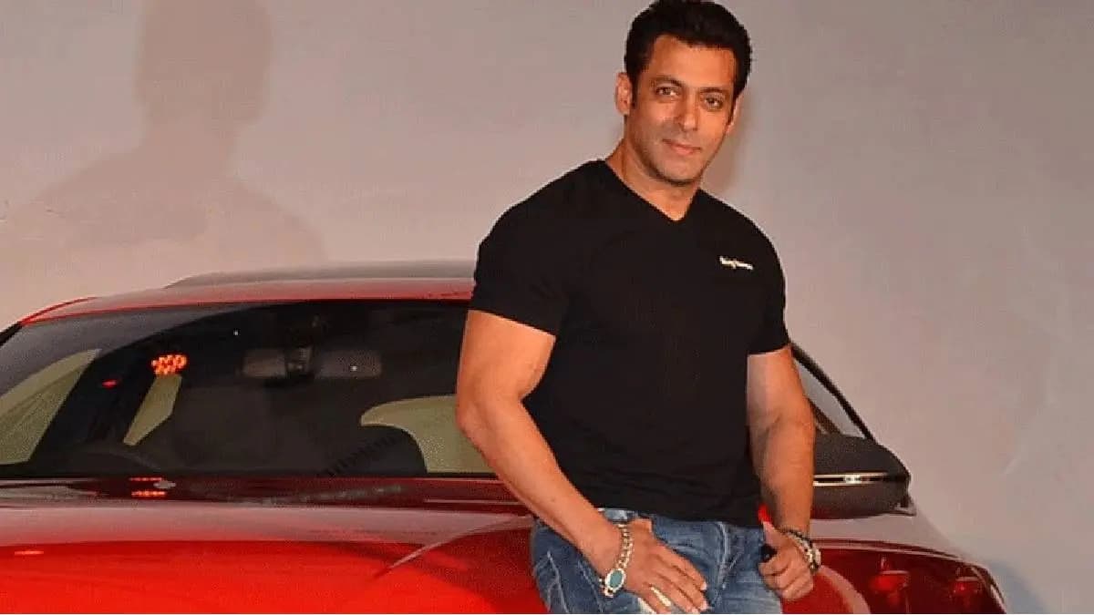 Salman Khan to team up with Mahesh Narayanan for a period-action thriller