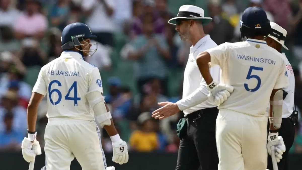 Former India cricketer Sunil Gavaskar lambastes Bangladeshi third umpire for controversial call to give Yashasvi Jaiswal out spt 