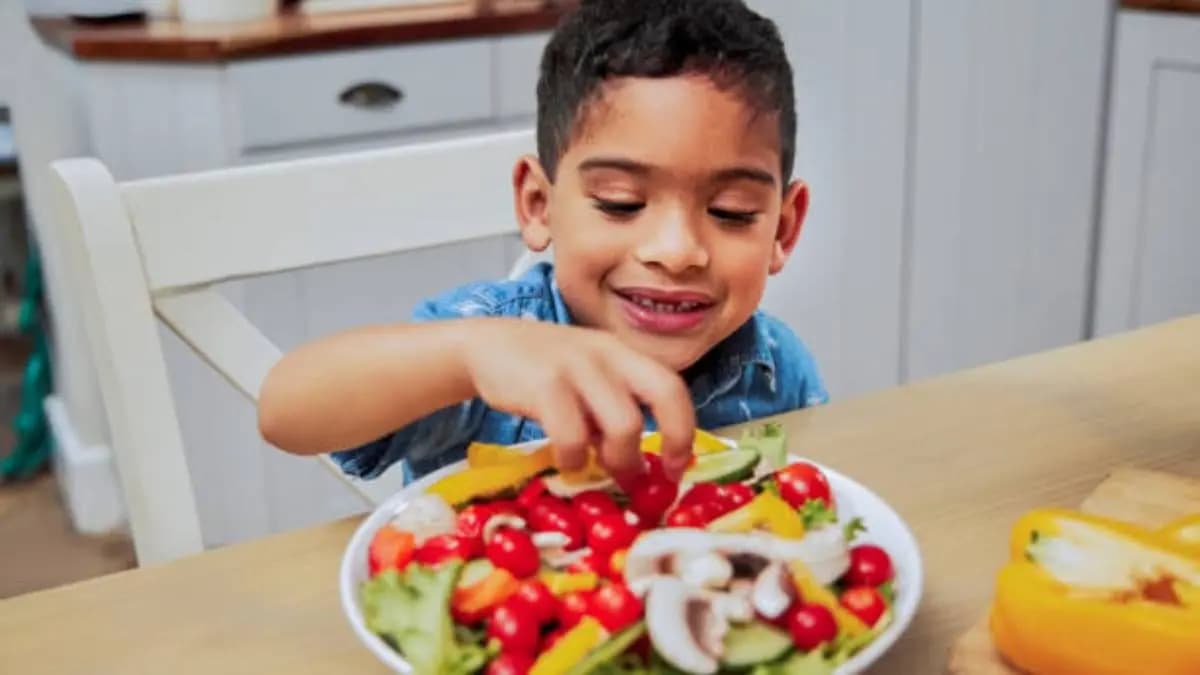 By these all tricks your child can stay healthy and energetic during winter season lif 