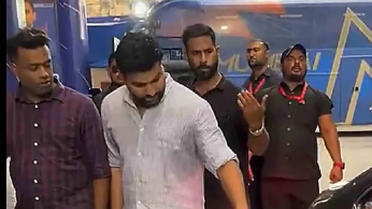 Why Rohit Sharma Jokingly Scolds A Man