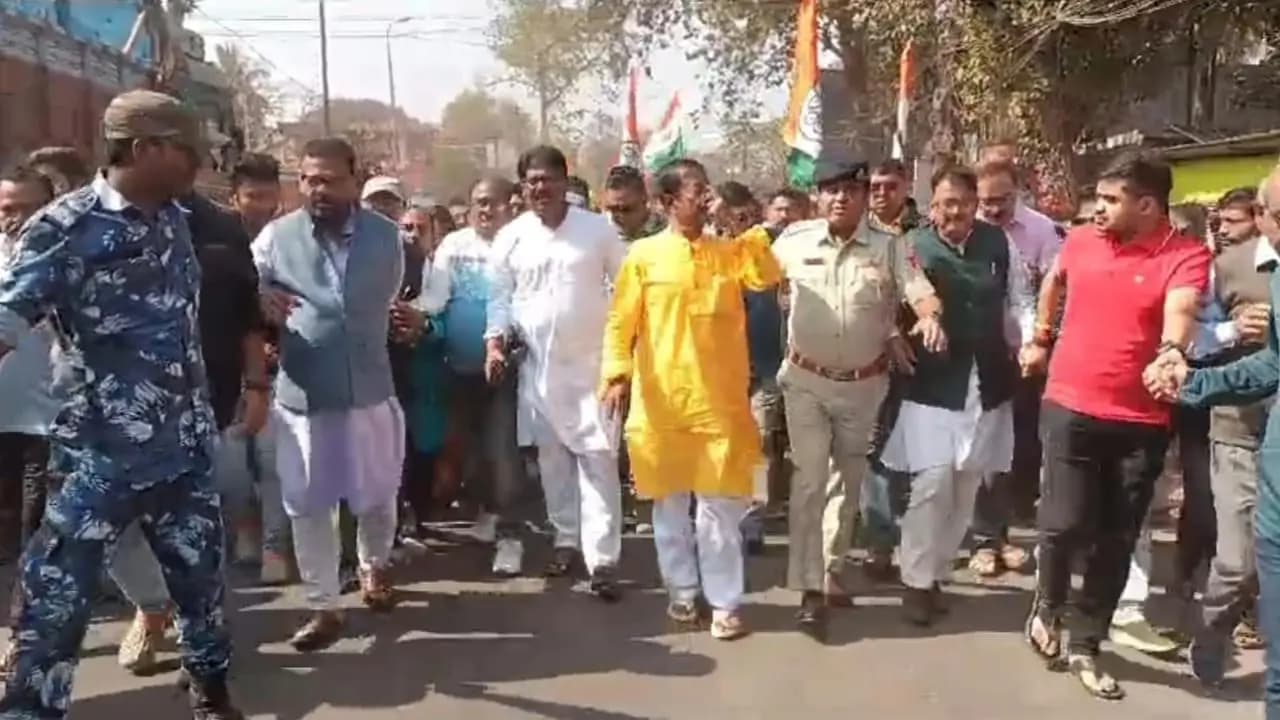 Jyotipriyo mallik meeting with party workers in habra gnr 