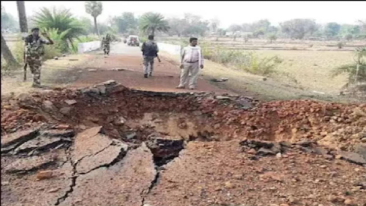 Naxalites Blow Up Police Vehicle In Chhattisgarh's Bijapur 9 Dead
