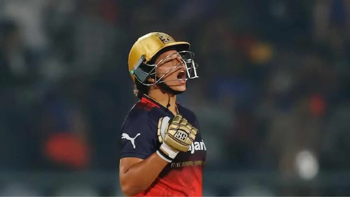 Mahendra Singh Dhoni RCB Star Compared To India Great After WPL's Highest Ever Successful Chase