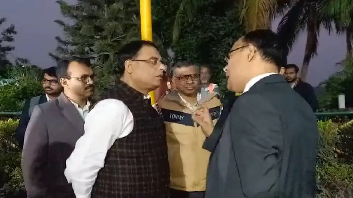 State transport minister Snehasis Chakraborty visits several places to take a stock of the state transport system