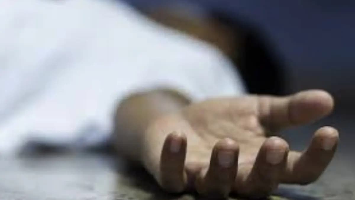 Uttarpradesh Incident Brother Killed Brother Over Garbage