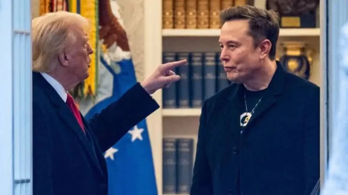 Trump Musk fight in social media