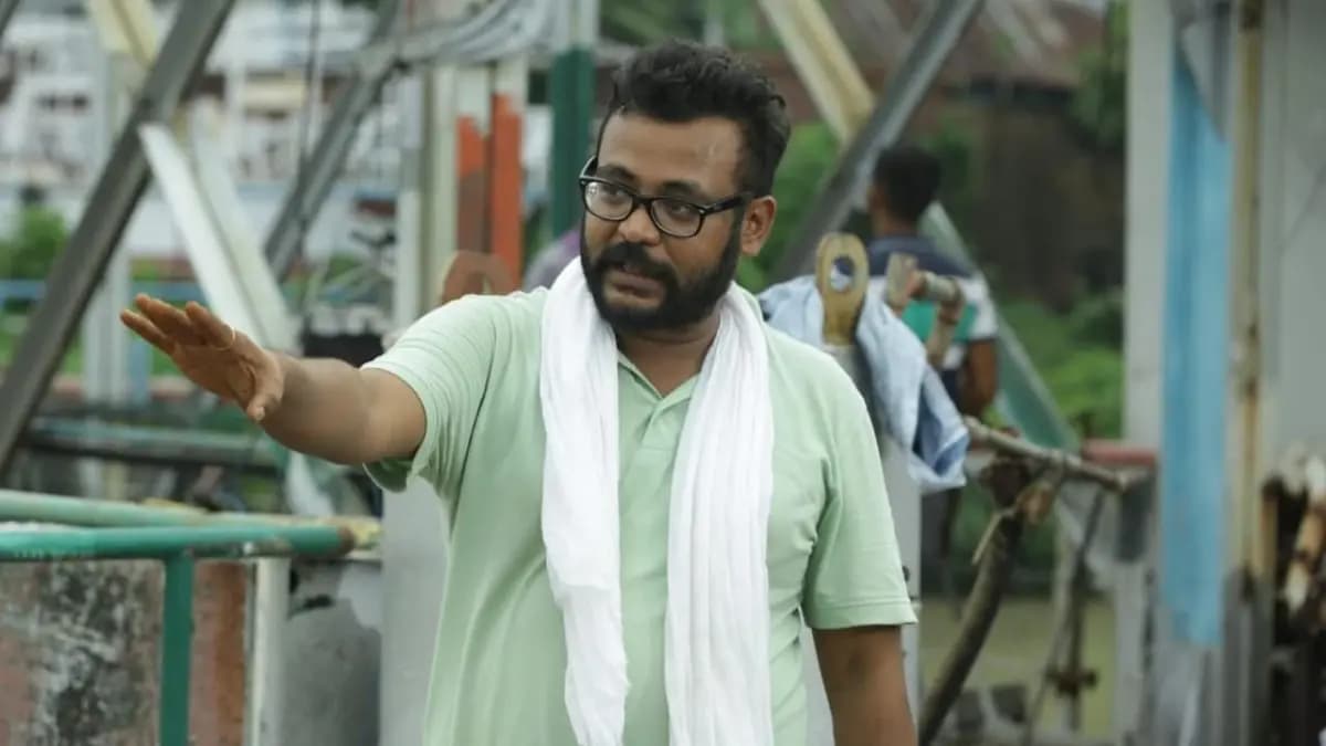 Director Angshuman Pratyush made a word longest one shot bengali film