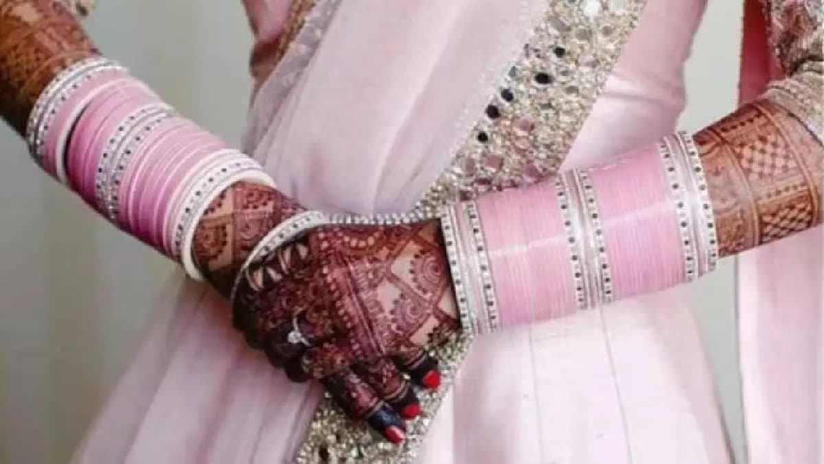 Indore woman accuses in-laws of conducting virginity test 