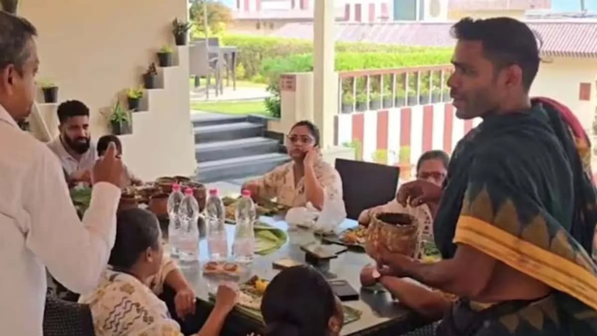 Family eating Jagannath Mahaprasad on table sparks row Puri temple authorities issue appeal