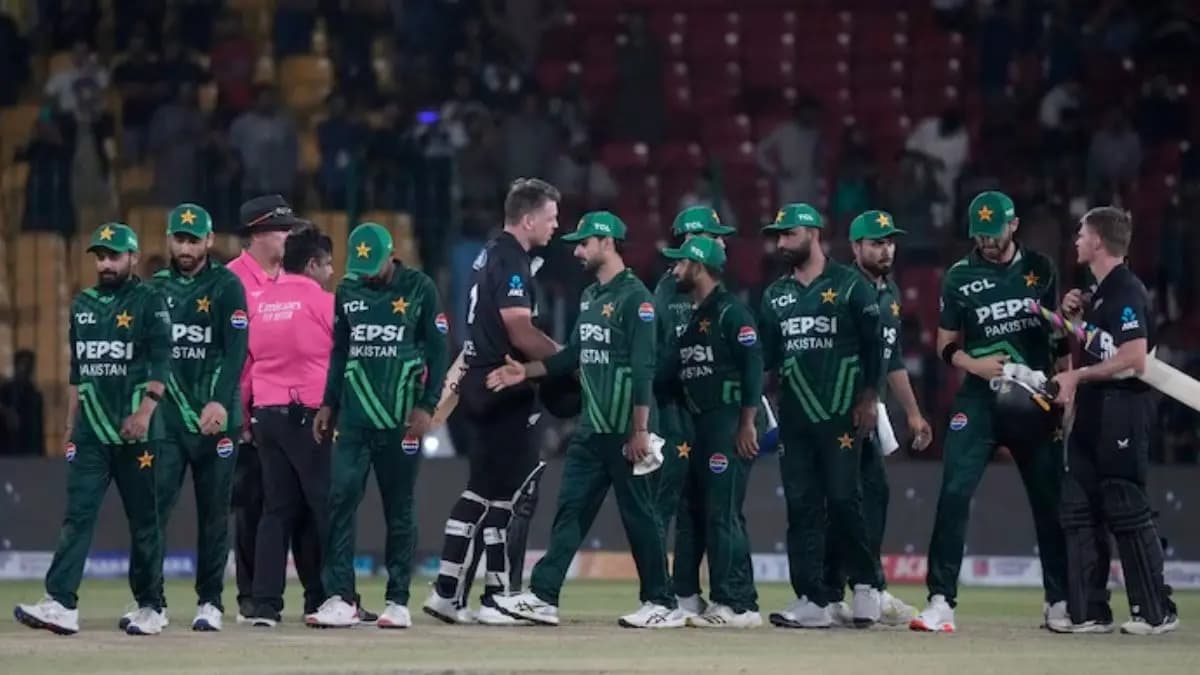  Aakash Chopra compared the Pakistan cricket team's inconsistency with their country spt 