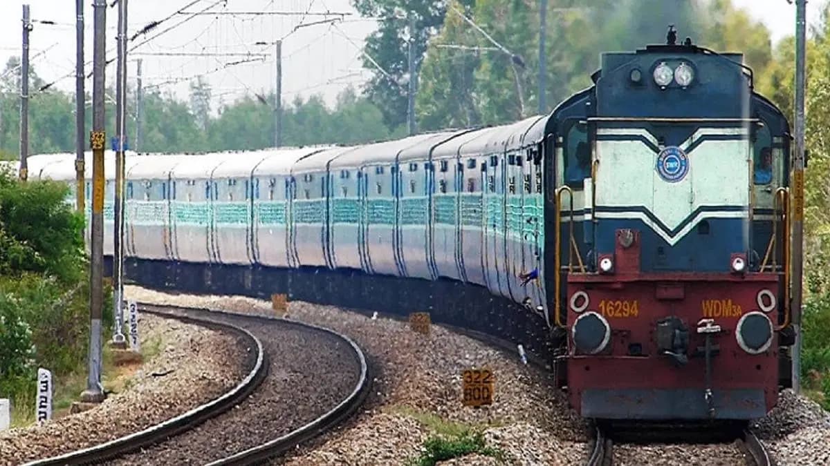Indian railways new sugestions to employee to avoid train accidents 