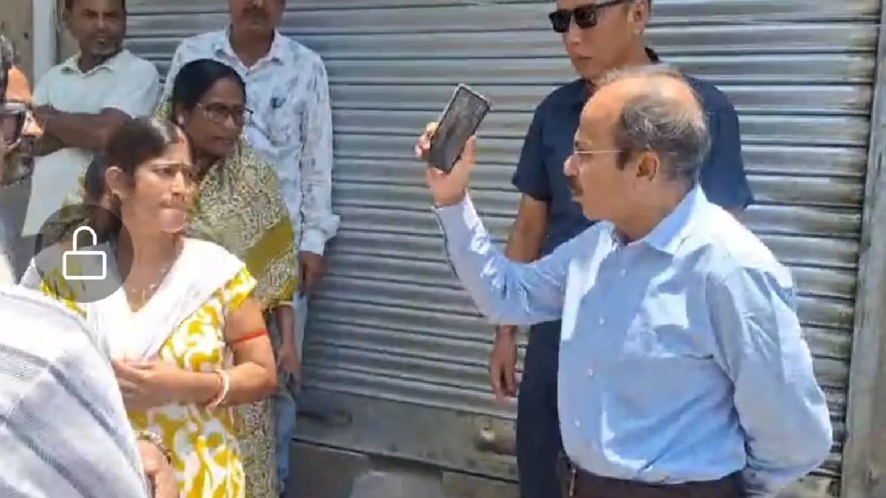 Adhir Chowdhury starts sit in protest in berhampore