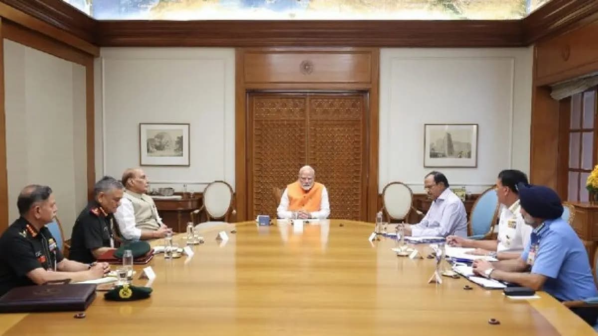 Pahalgam Attack Update PM Modi hold High level security meetings 