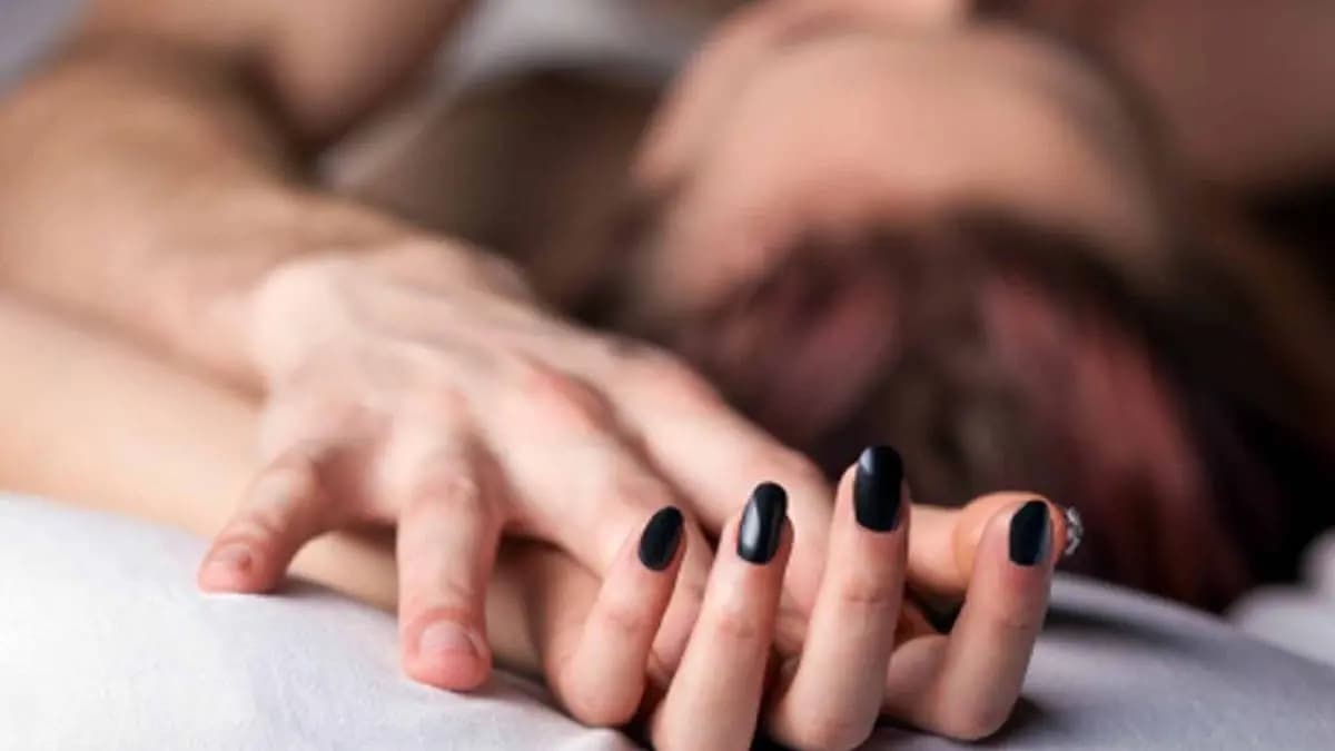Advantages of physical intimacy with your partner