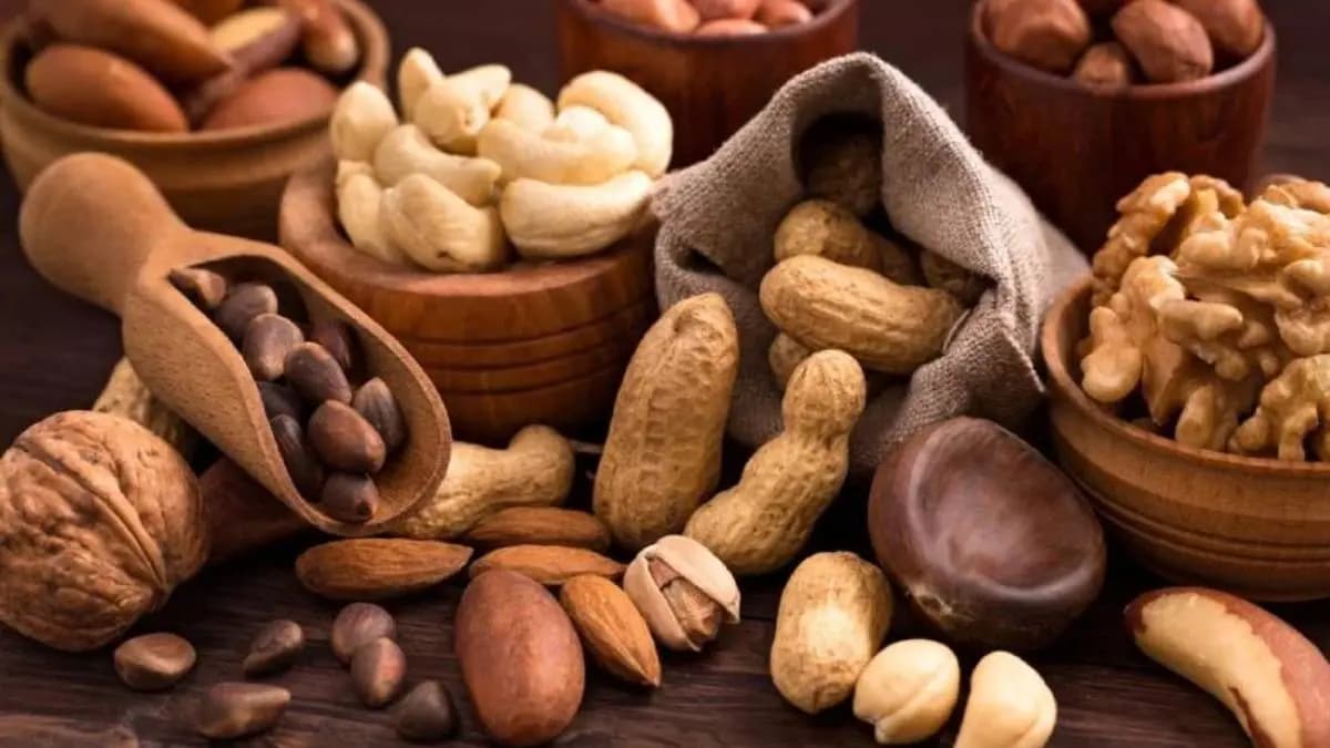 How Much nuts and dry fruits should eat everyday to get health benefits