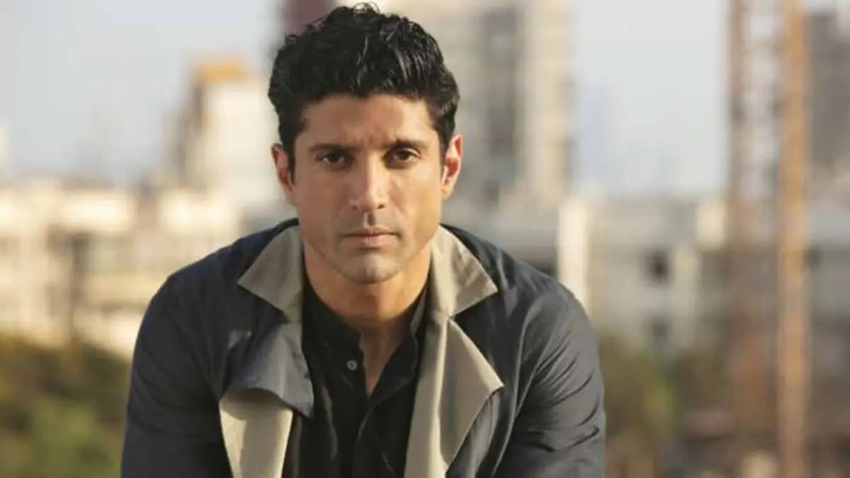 Bandra Police Arrest Farhan Akhtars Driver In Rs 12 Lakh Fraud Case