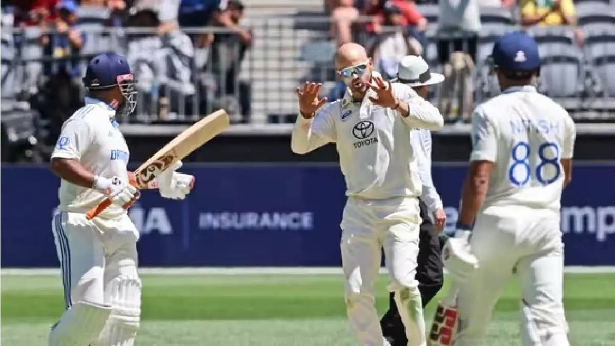 Rishabh Pant-Nathan Lyon involved in a hilarious banter on IPL Auction 2025 spt