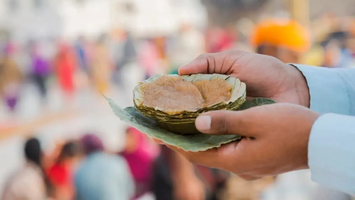 Man Alleges  crime against him by Vrindavan Ashram Head Priest