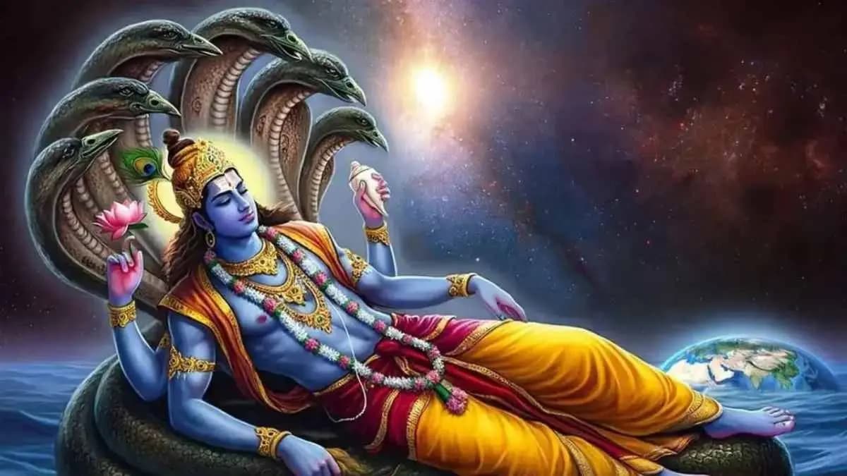 Parivartini Ekadoshi Lord Vishnu Blessings shall bring good luck according to Daily Horoscope