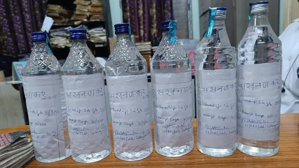 One arrested with huge amount of adulterated country liquor