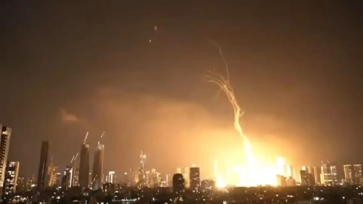 Iran Strike Israel Iran launches ballistic missiles at Israel 